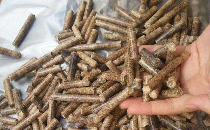 只需4個(gè)步驟就就讓農(nóng)作物秸稈 “變身”為新型綠色能源“木煤”，其優(yōu)異的性能甚至可以“叫板”傳統(tǒng)煤炭。